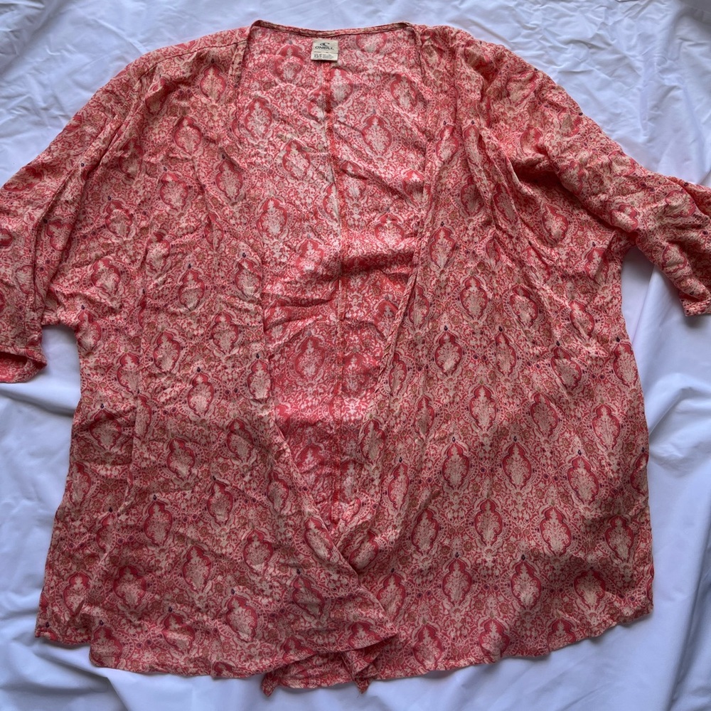 O’Neill pink patterned kimono
